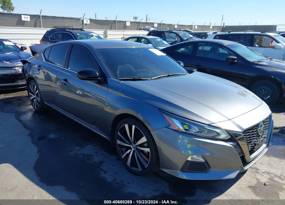 2022 NISSAN ALTIMA SR FWD VIN: 1N4BL4CV4NN349158