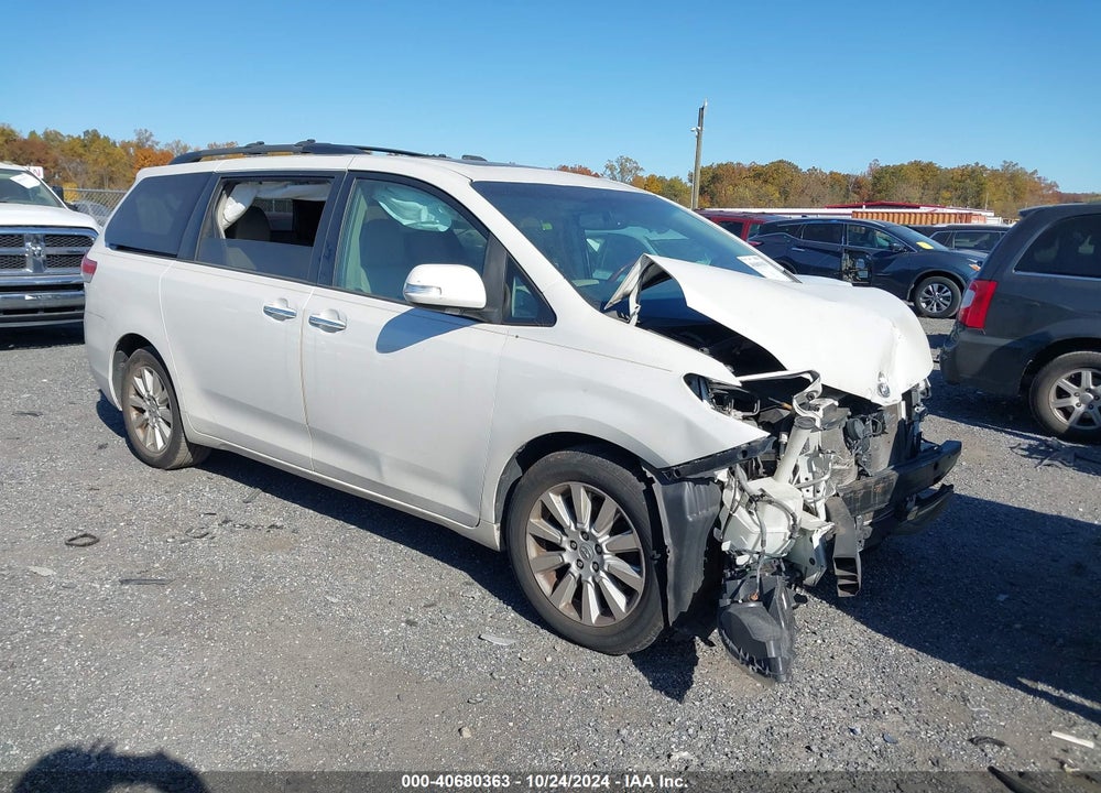 2013 TOYOTA SIENNA XLE LIMITED VIN: 5TDDK3DC3DS067230