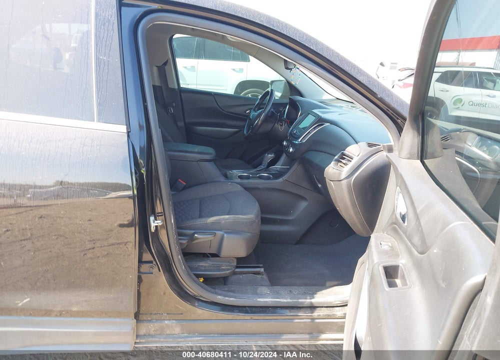 2019 CHEVROLET EQUINOX LT VIN: 2GNAXJEV9K6218627