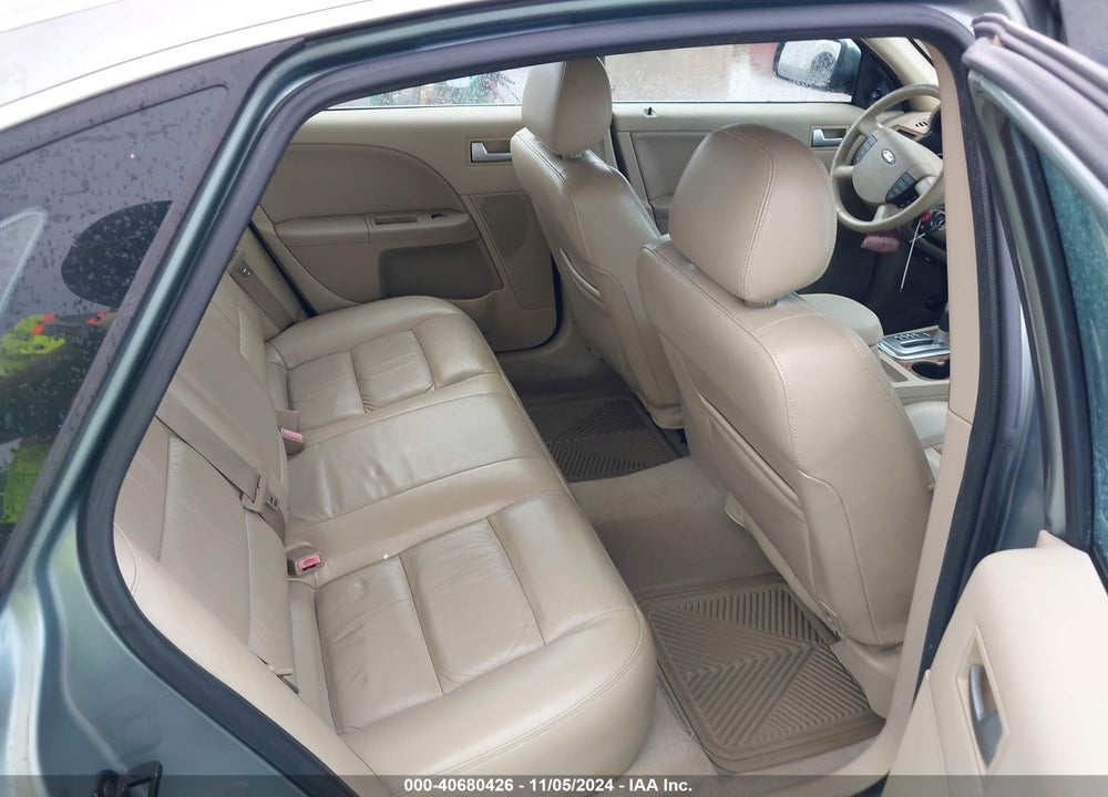 2005 FORD FIVE HUNDRED SEL VIN: 1FAFP24185G102803