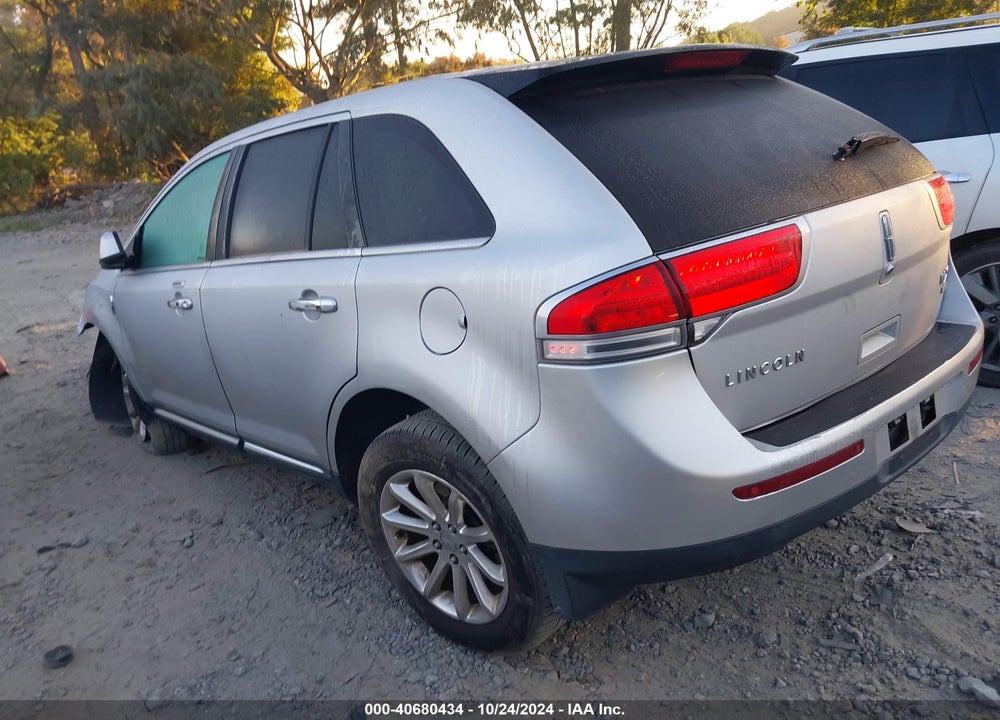 2011 LINCOLN MKX VIN: 2LMDJ8JK9BBJ14156