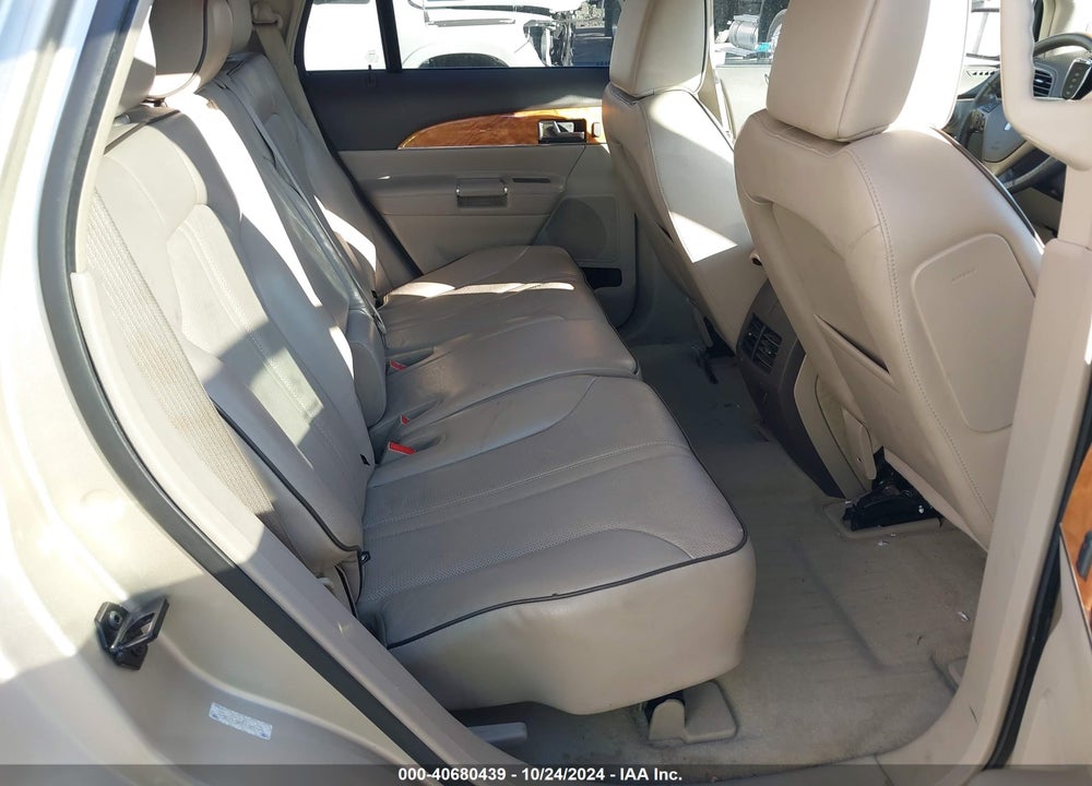 2011 LINCOLN MKX VIN: 2LMDJ8JK4BBJ30300