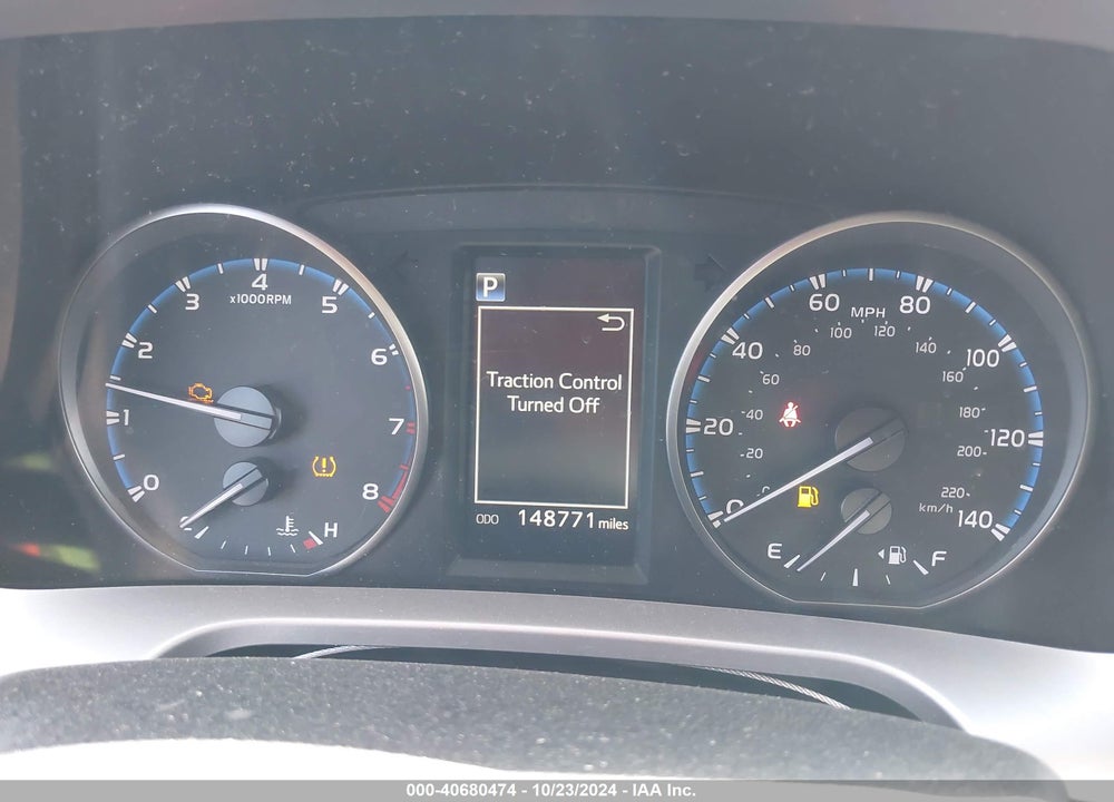 2018 TOYOTA RAV4 XLE VIN: JTMWFREV6JD123524