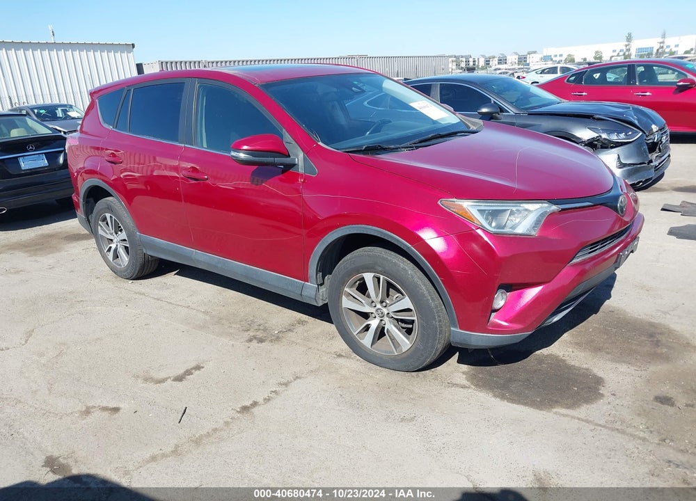 2018 TOYOTA RAV4 XLE VIN: JTMWFREV6JD123524