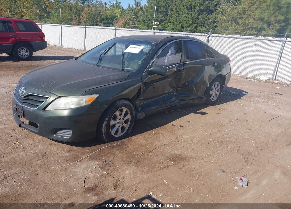 2011 TOYOTA CAMRY LE VIN: 4T1BF3EK5BU724051