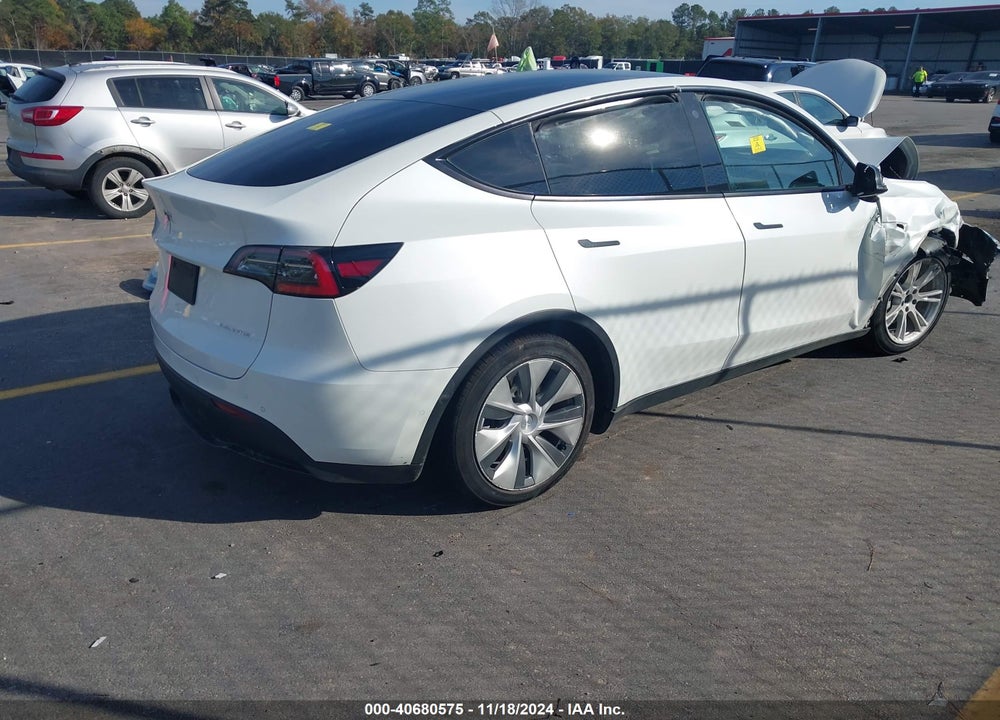 2021 TESLA MODEL Y LONG RANGE DUAL MOTOR ALL-WHEEL DRIVE VIN: 5YJYGDEE1MF106202
