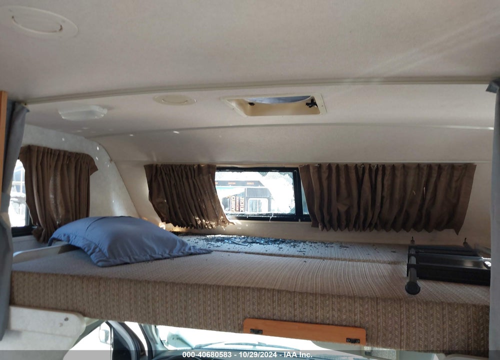 2005 FORD E-350 CUTAWAY STANDARD VIN: 1FDWE35S75HA99833