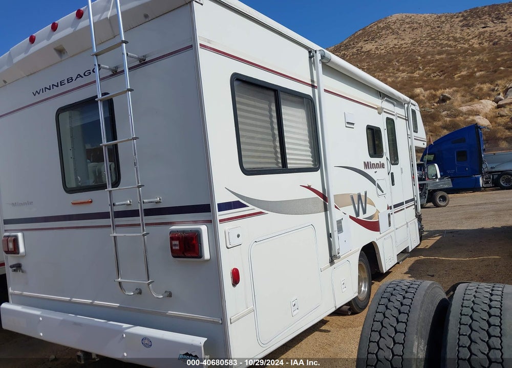 2005 FORD E-350 CUTAWAY STANDARD VIN: 1FDWE35S75HA99833