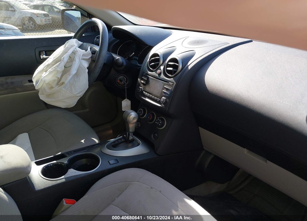 2013 NISSAN ROGUE S VIN: JN8AS5MT8DW553762