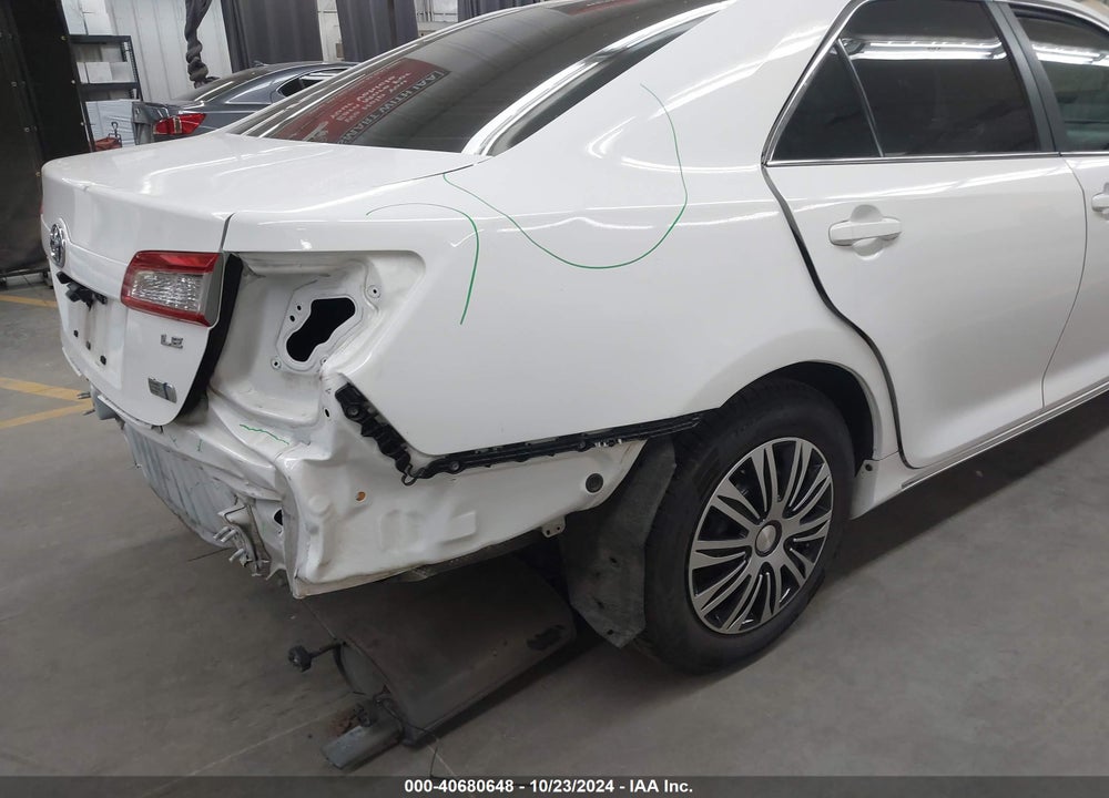 2012 TOYOTA CAMRY HYBRID LE VIN: 4T1BD1FK5CU042930