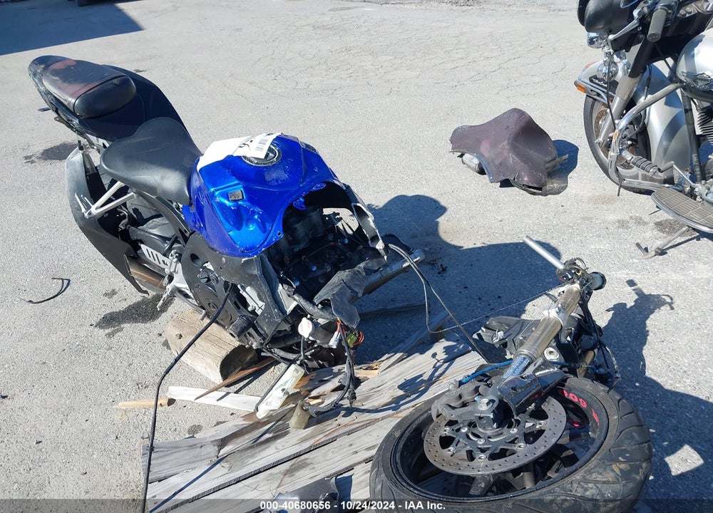 2007 SUZUKI GSX-R600 VIN: JS1GN7DA472116810