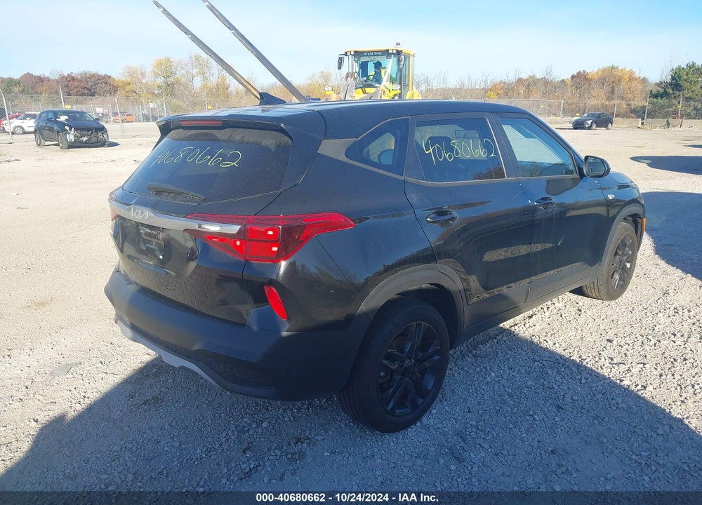 2022 KIA SELTOS LX VIN: KNDEPCAA1N7248718