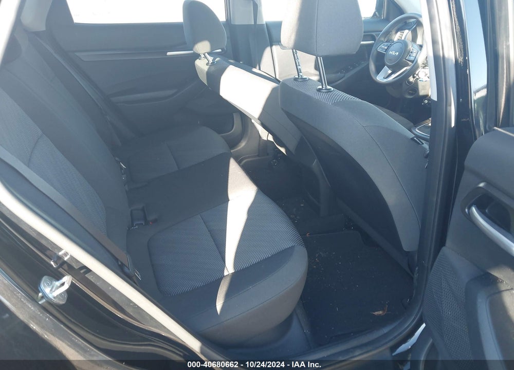2022 KIA SELTOS LX VIN: KNDEPCAA1N7248718