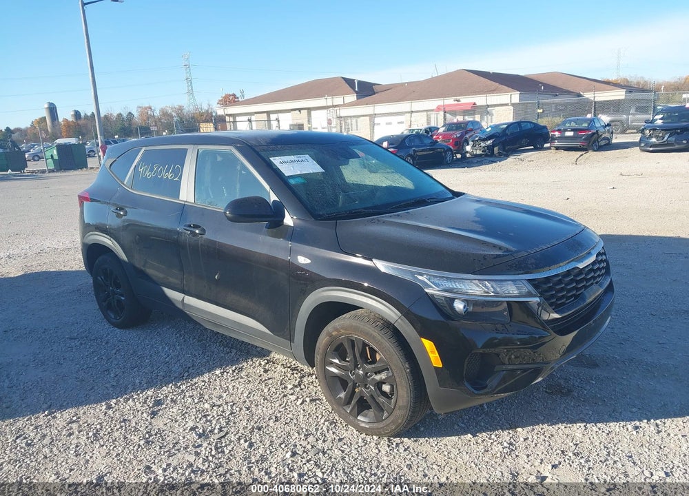 2022 KIA SELTOS LX VIN: KNDEPCAA1N7248718