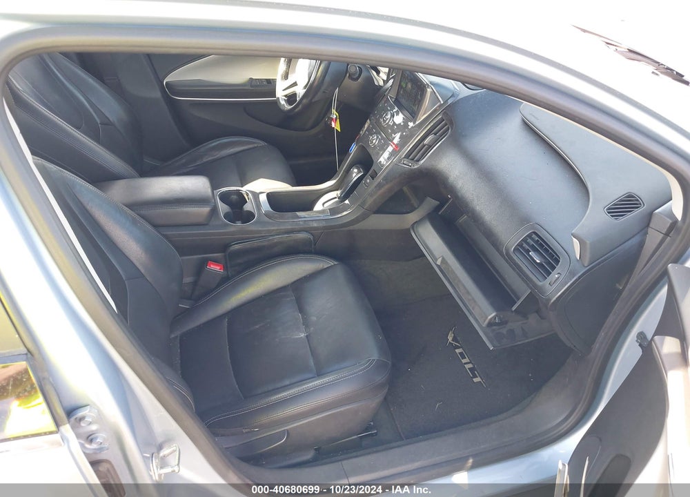 2013 CHEVROLET VOLT VIN: 1G1RB6E41DU149640