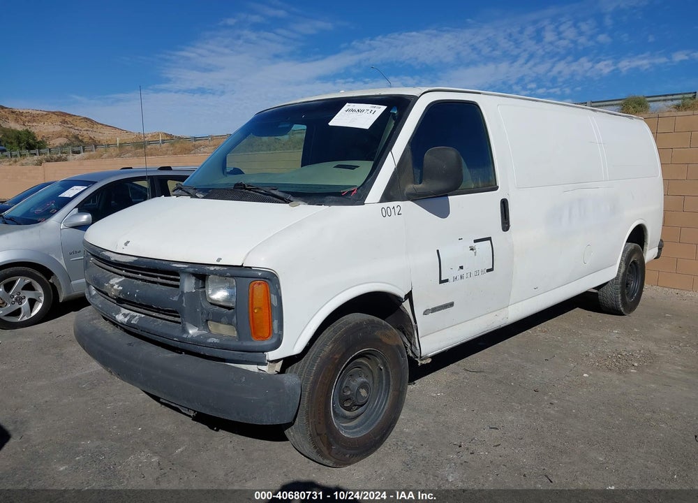 2000 CHEVROLET EXPRESS VIN: 1GCHG39R9Y1261747