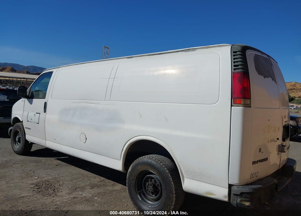 2000 CHEVROLET EXPRESS VIN: 1GCHG39R9Y1261747