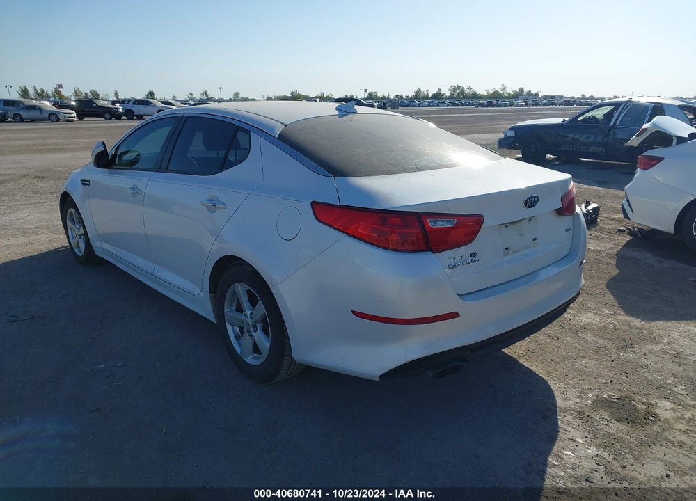 2015 KIA OPTIMA LX VIN: KNAGM4A78F5642657