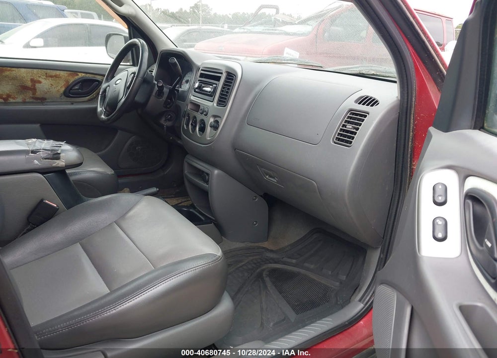 2003 FORD ESCAPE XLT VIN: 1FMCU93103KA51335