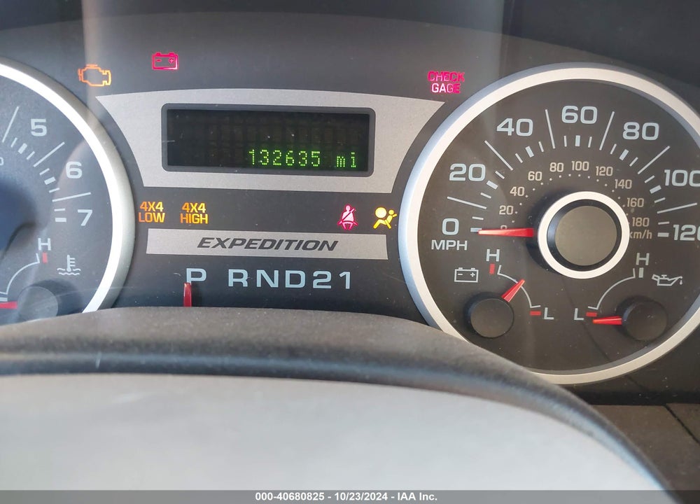 2006 FORD EXPEDITION EDDIE BAUER/KING RANCH VIN: 1FMFU18536LA42556