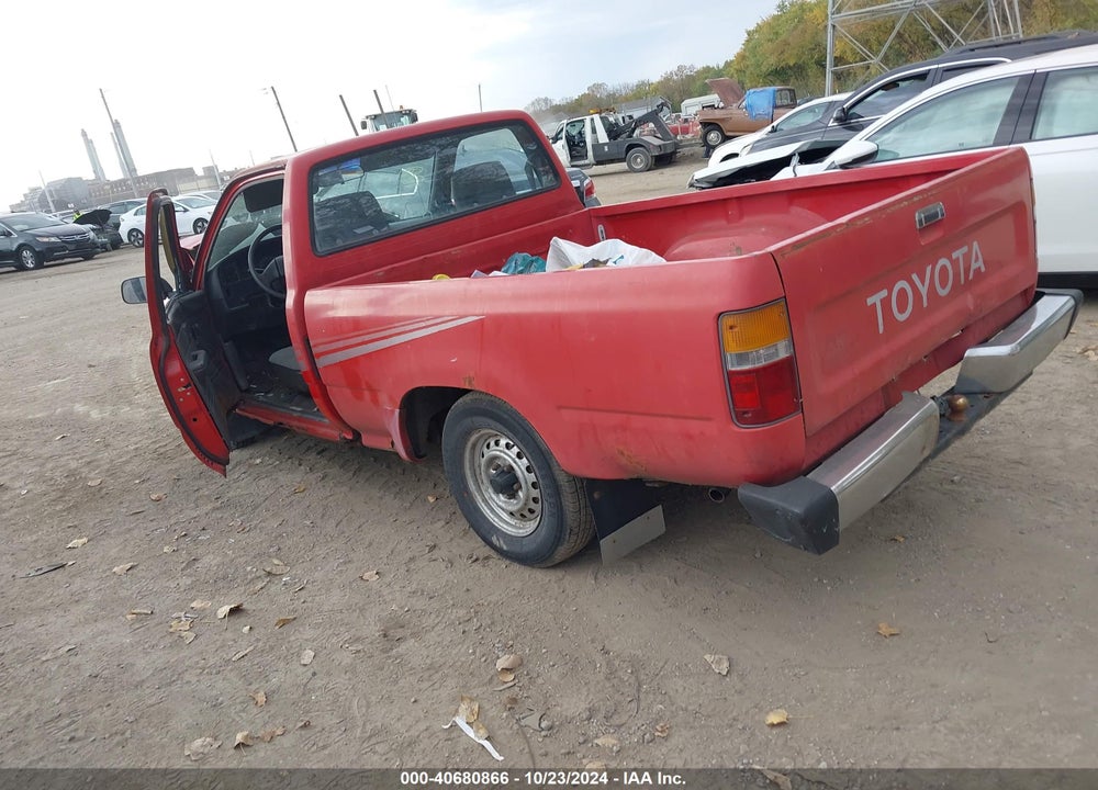 1989 TOYOTA PICKUP 1/2 TON SHT WHEELBASE DLX VIN: JT4RN81P0K5033220