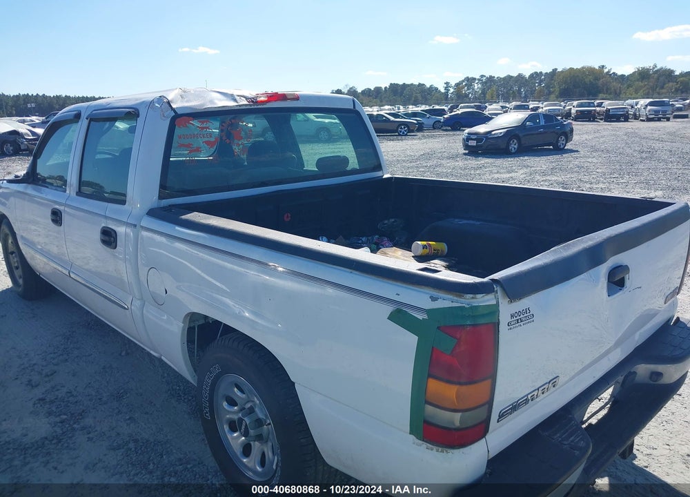 2006 GMC SIERRA 1500 SL VIN: 2GTEC13V761211509