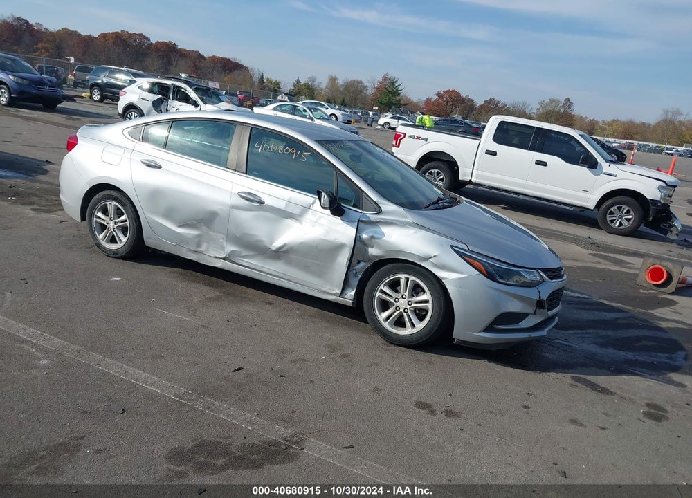 2018 CHEVROLET CRUZE LT AUTO VIN: 1G1BE5SM4J7155773