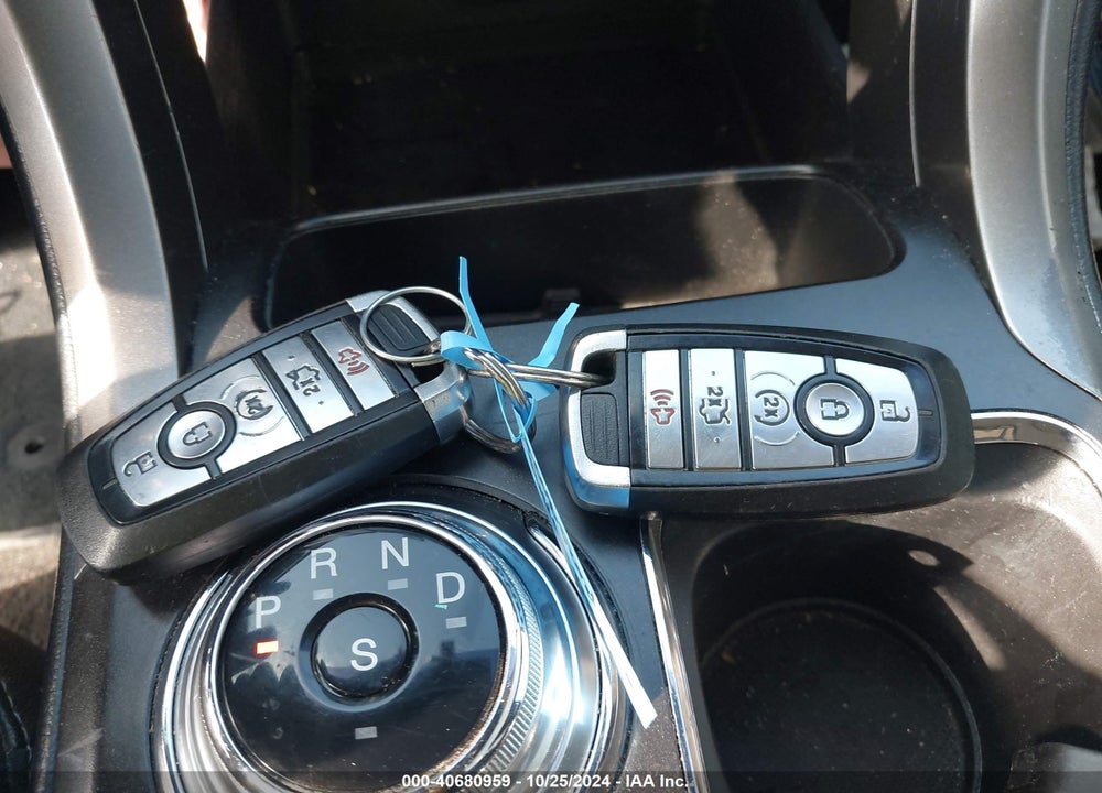 2018 FORD FUSION VIN: 3FA6P0HDXJR152999