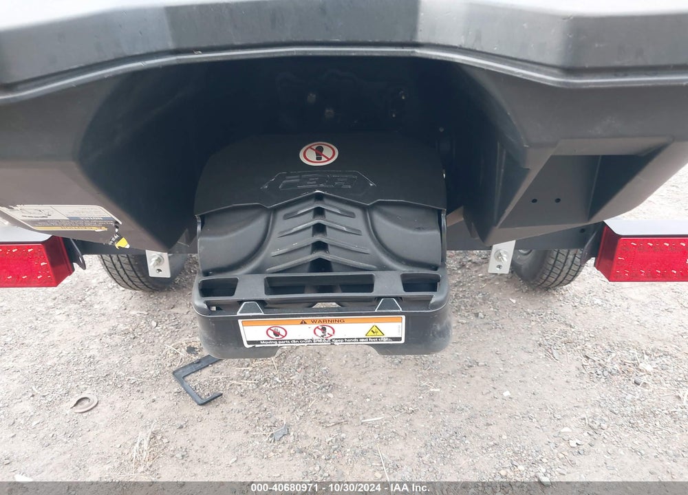 2023 SEADOO UNKNOWN VIN: YDV41494L223