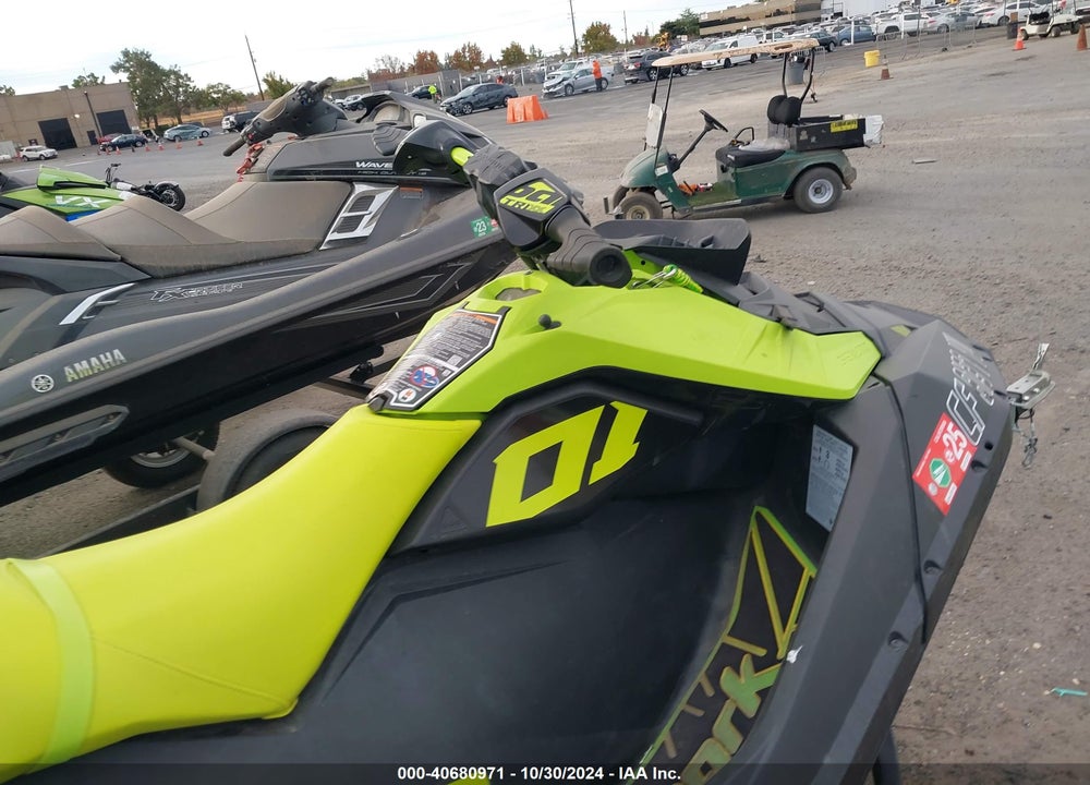 2023 SEADOO UNKNOWN VIN: YDV41494L223