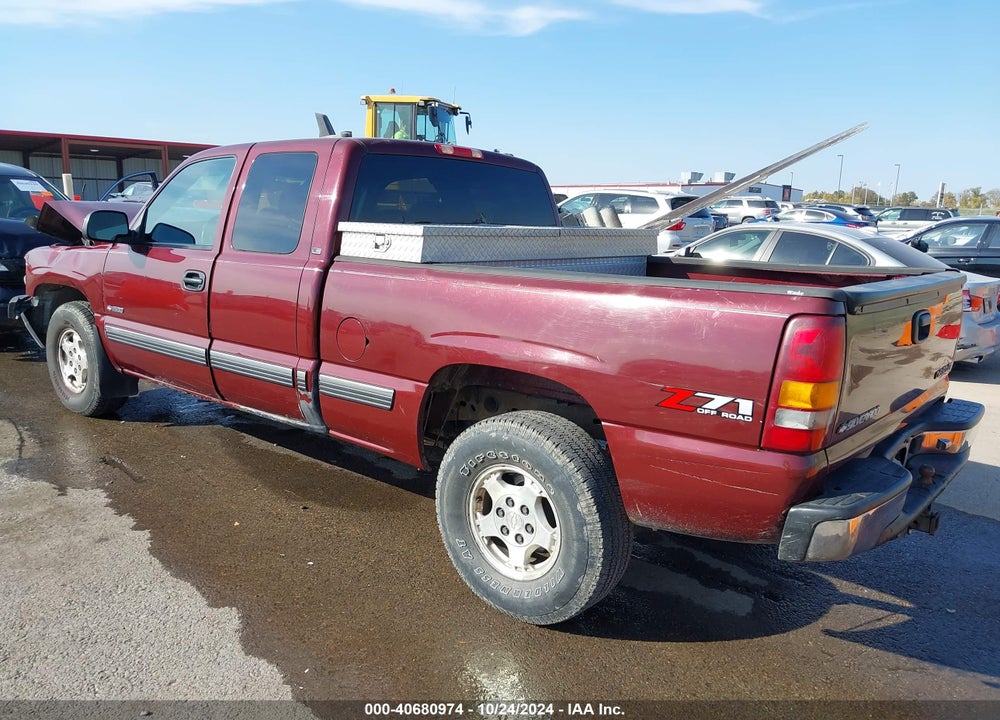 2002 CHEVROLET SILVERADO 1500 LS VIN: 1GCEK19T62E121804