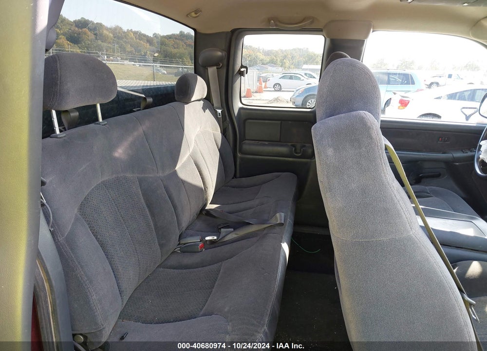 2002 CHEVROLET SILVERADO 1500 LS VIN: 1GCEK19T62E121804