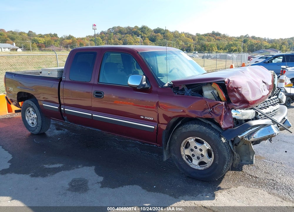 2002 CHEVROLET SILVERADO 1500 LS VIN: 1GCEK19T62E121804