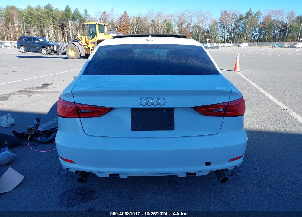 2015 AUDI A3 2.0T PREMIUM VIN: WAUBFGFF0F1004433