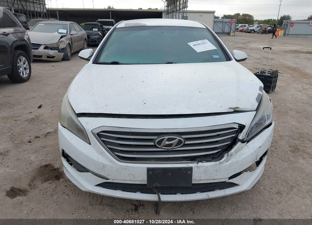 2016 HYUNDAI SONATA SE VIN: 5NPE24AF0GH337663