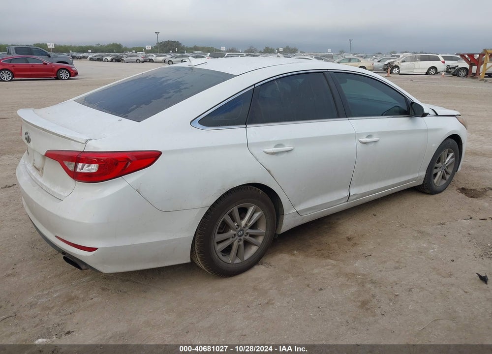 2016 HYUNDAI SONATA SE VIN: 5NPE24AF0GH337663