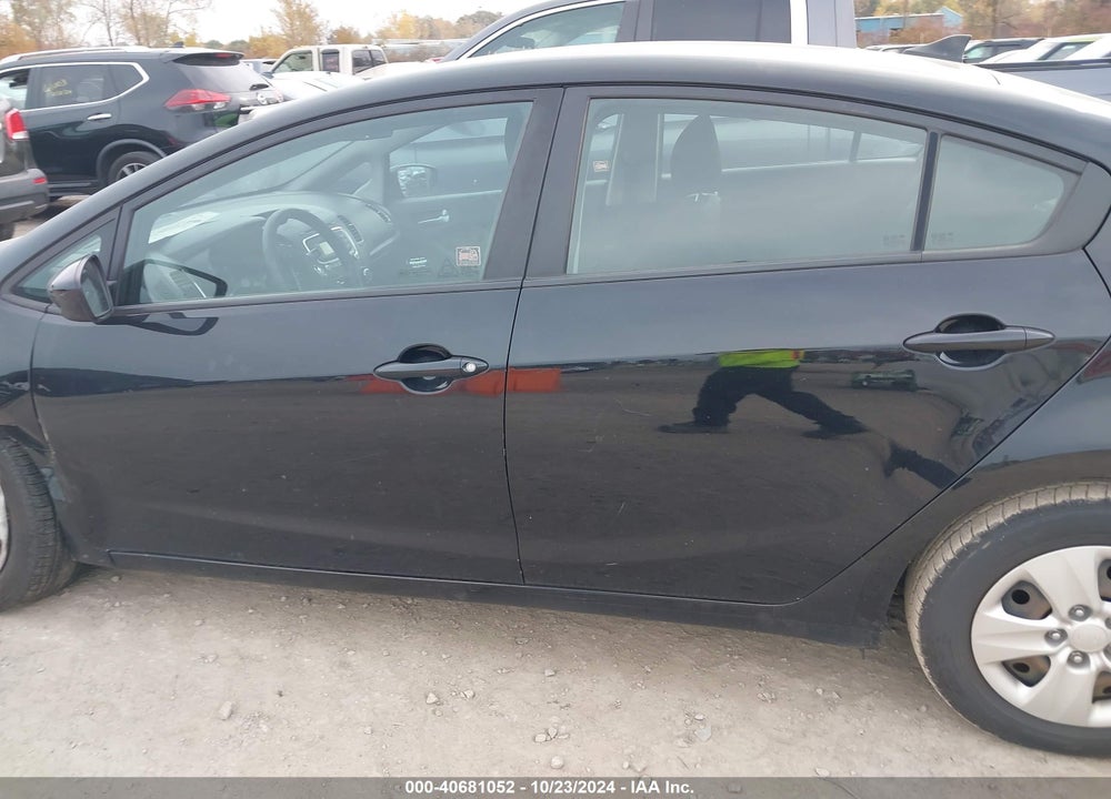 2017 KIA FORTE LX VIN: 3KPFK4A70HE031758