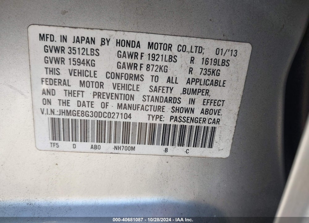 2013 HONDA FIT VIN: JHMGE8G30DC027104