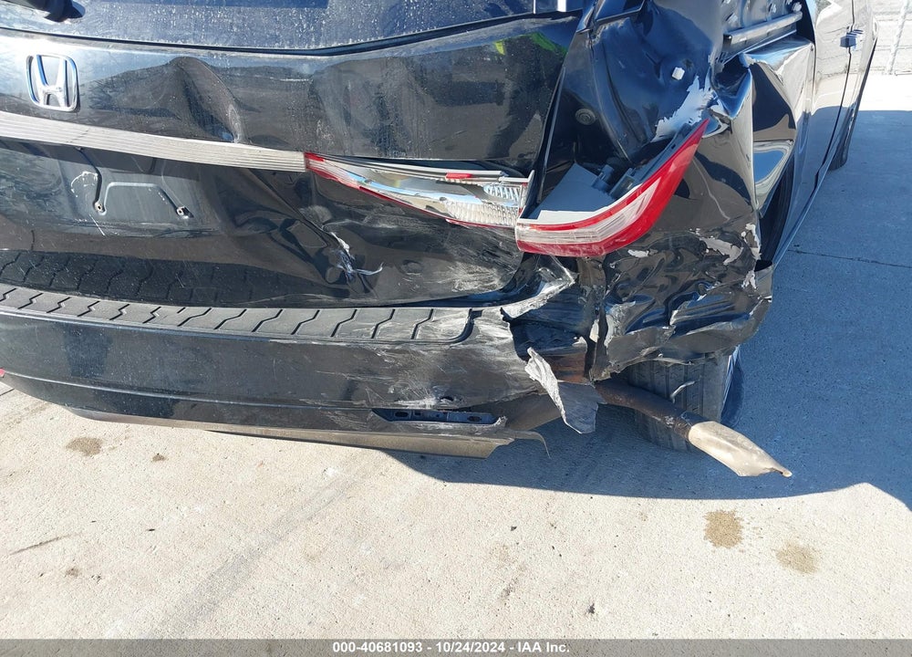 2011 HONDA ODYSSEY EX-L VIN: 5FNRL5H65BB068769