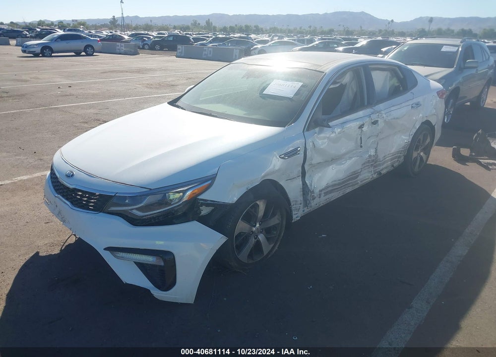 2019 KIA OPTIMA VIN: 5XXGT4L36KG349989