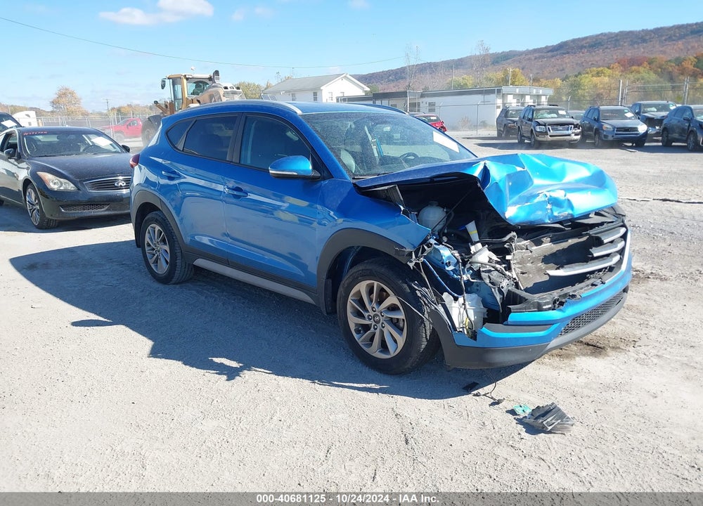 2017 HYUNDAI TUCSON SE PLUS VIN: KM8J3CA41HU548555