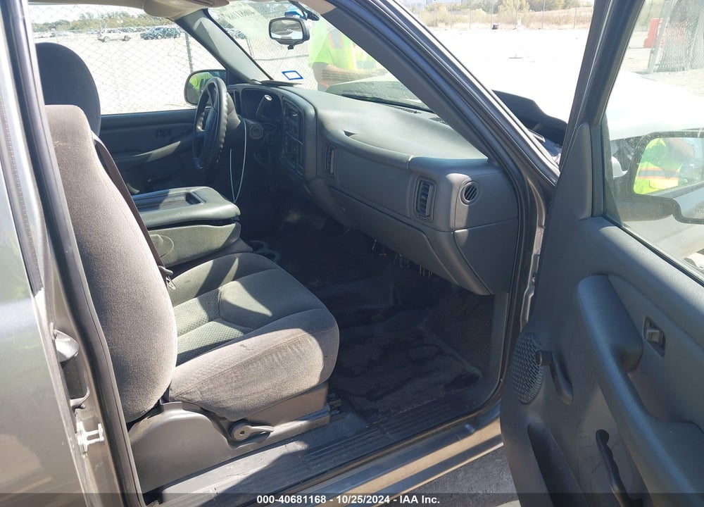 2006 CHEVROLET SILVERADO 1500 LS VIN: 1GCEC19Z66Z235981