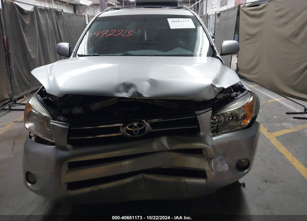 2007 TOYOTA RAV4 LIMITED VIN: JTMBD31V076047223