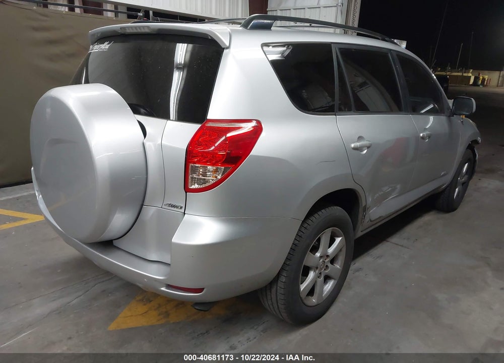 2007 TOYOTA RAV4 LIMITED VIN: JTMBD31V076047223