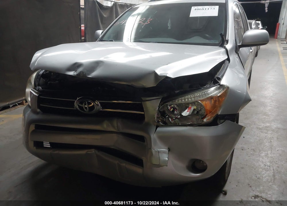 2007 TOYOTA RAV4 LIMITED VIN: JTMBD31V076047223