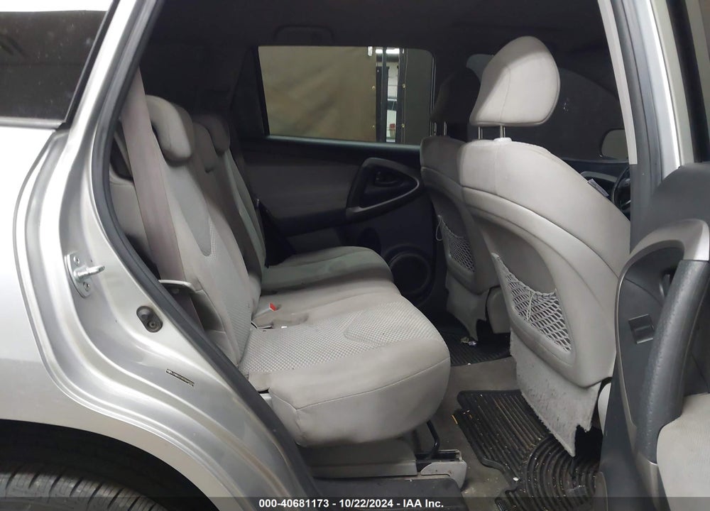 2007 TOYOTA RAV4 LIMITED VIN: JTMBD31V076047223