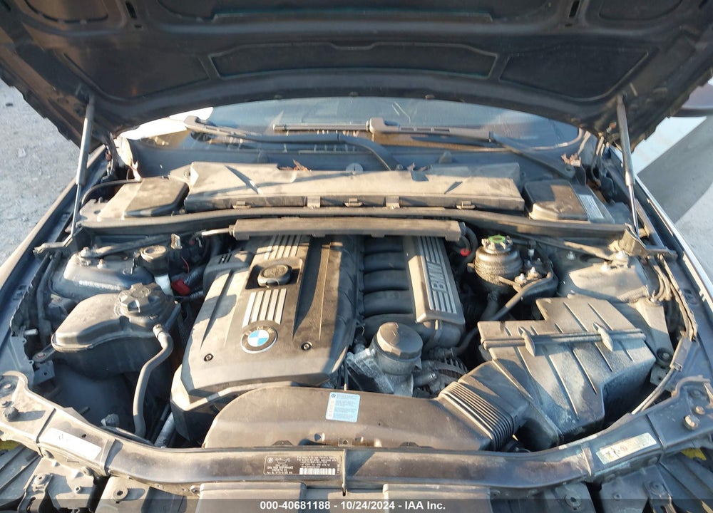 2009 BMW 328I VIN: WBAWL13579PX27040