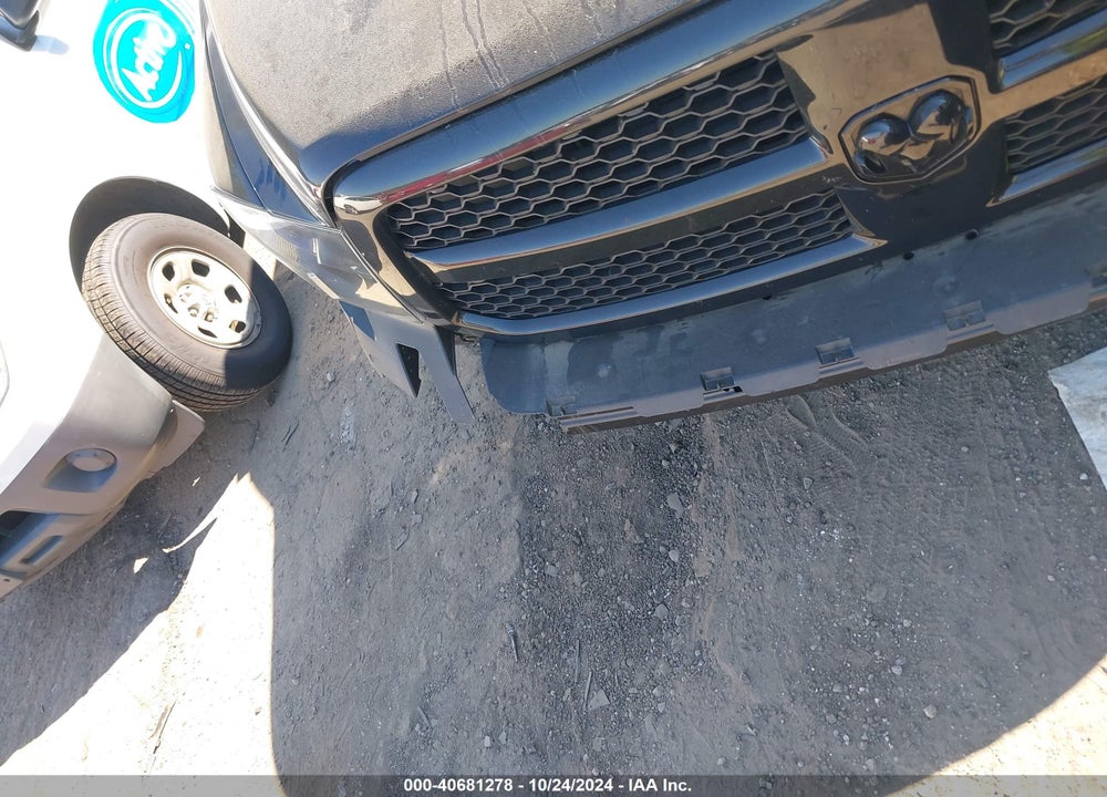 2016 RAM 1500 EXPRESS VIN: 1C6RR6KT5GS298011