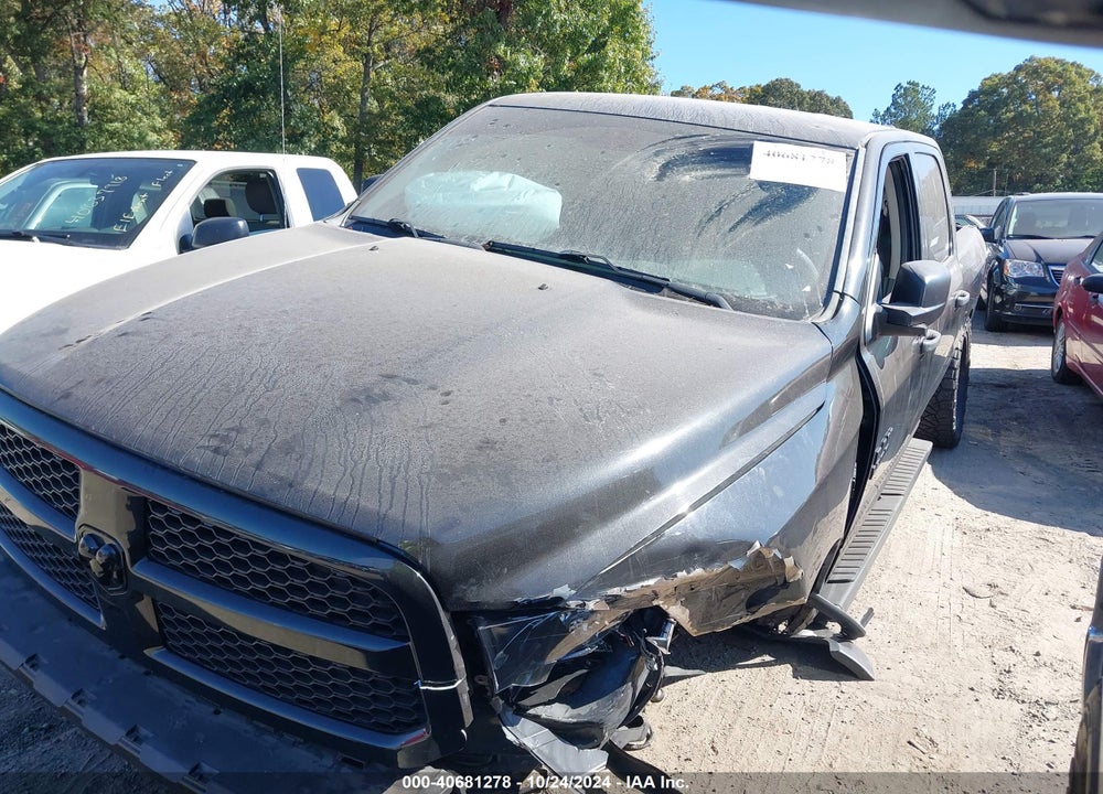 2016 RAM 1500 EXPRESS VIN: 1C6RR6KT5GS298011