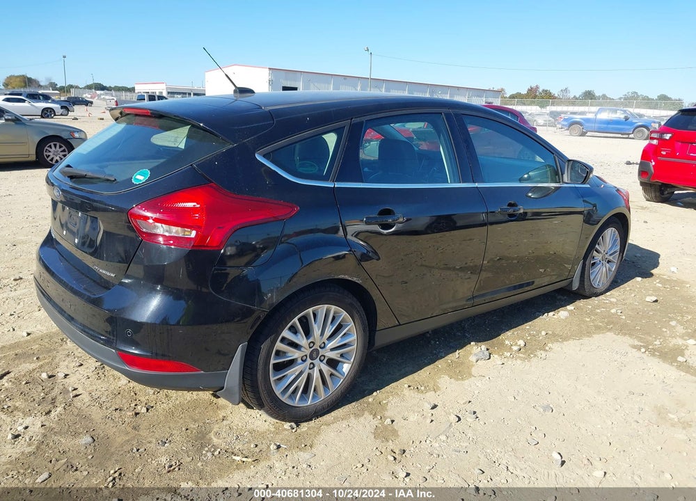 2017 FORD FOCUS TITANIUM VIN: 1FADP3N25HL272679